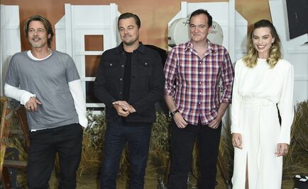 Margot Robbie y Brad Pitt se ríen de la muerte de DiCaprio en "Titanic"