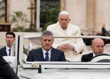 Papa Francisco recibirá el alta “en los próximos días”, se recupera bien tras operación