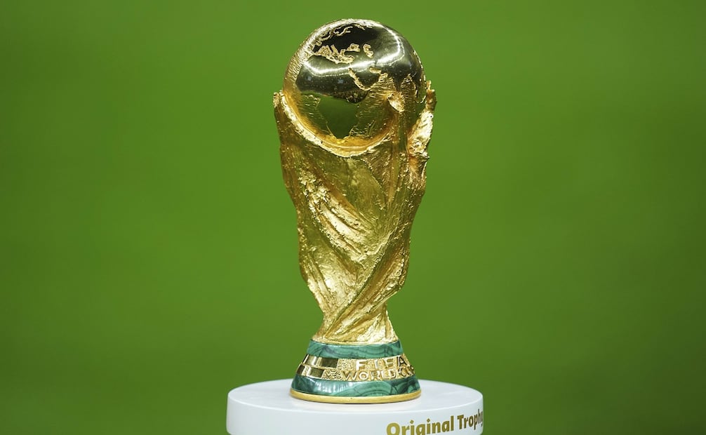 La legisladora explicó que en el mundo únicamente se realizaron 2026 réplicas oficiales de la copa mundialista. FOTO: IMAGO7