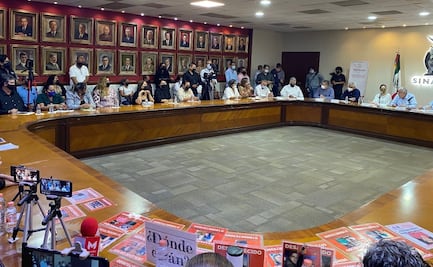 Colectivos de búsqueda piden agilizar identificación de cuerpos rescatados de fosas en Sinaloa