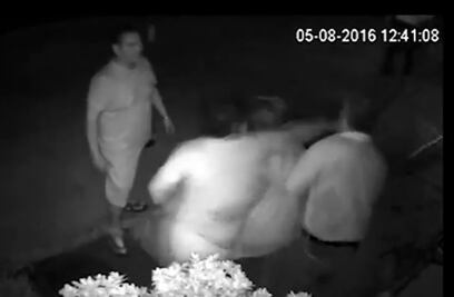 Supuestos empleados de CFE agreden a ancianos en Coahuila