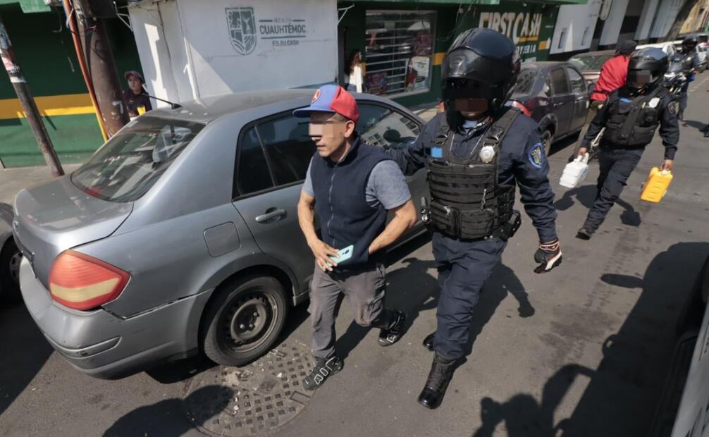 396 fueron remitidos por tirar basura en la vía pública (04/12/2025). Foto: @AlcCuauhtemocMx