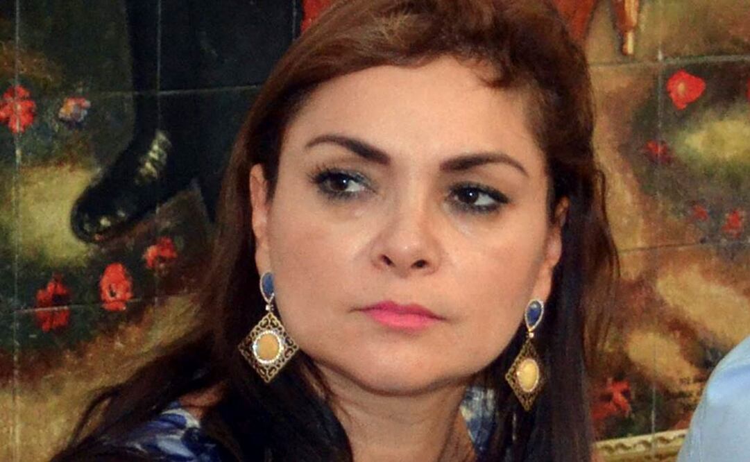 Dictan otra vez formal prisión a esposa de Abarca