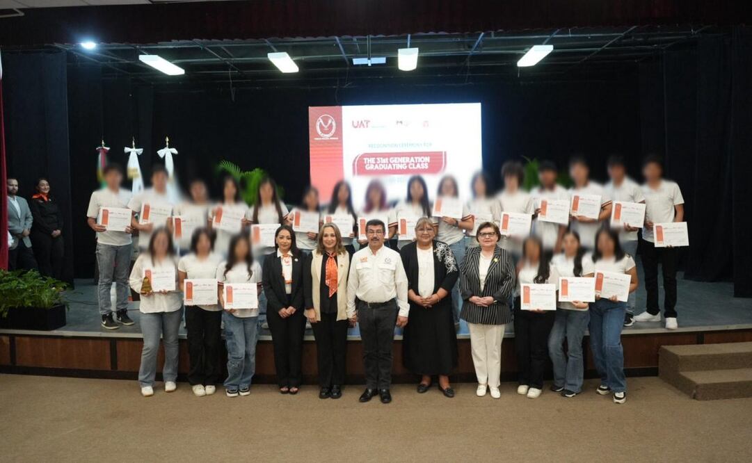 Concluyen su formación bilingüe en inglés, 29 alumnas y alumnos de los niveles Junior Avanzado que imparte la Universidad Autónoma de Tamaulipas (UAT). Foto:Especial.