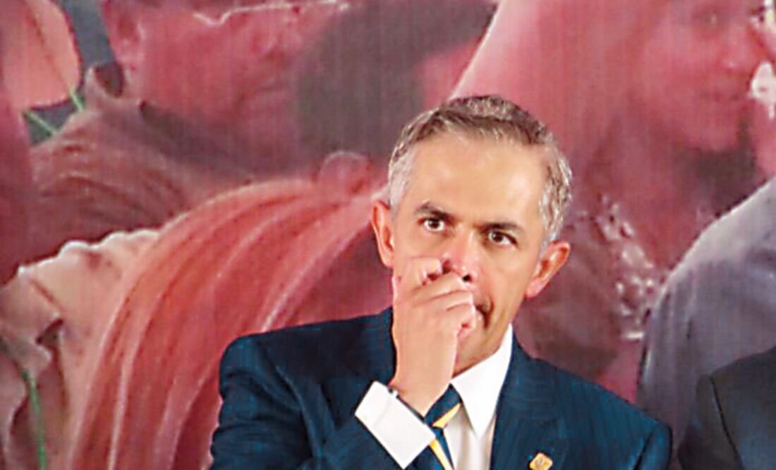 El jefe de gobierno insiste en buscar fondos para mejorar el transporte público