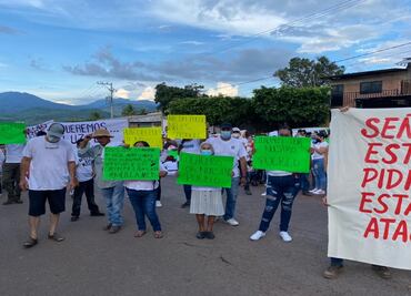 En Aguililla están hartos de vivir aislados por disputas del crimen organizado, denuncian