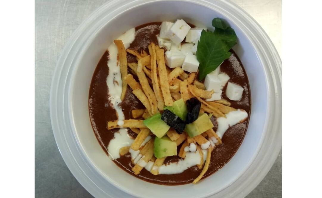 La sopa tarasca es uno de los platillos más famosos de Michoacán. Foto: Instagram