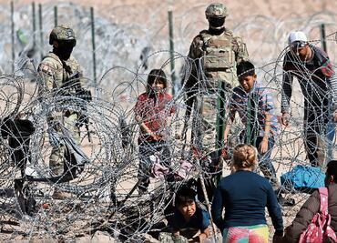Biden se hace antiinmigrante por necesidad electoral y vira a la derecha