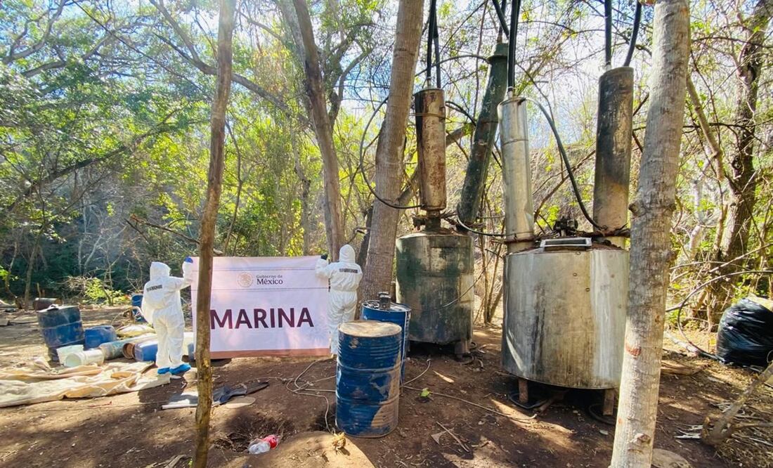 El narcolaboratorio fue localizado y neutralizado en inmediaciones de la localidad de Corral Viejo, municipio de Culiacán, Sinaloa. Foto: Secretaría de Marina