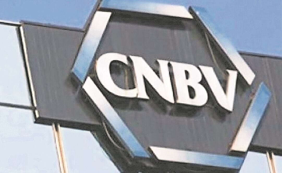 Según la Comisión Nacional Bancaria y de Valores, los 50 bancos que operan en México aumentaron 54.2% su utilidad en términos reales. Foto: ARCHIVO EL UNIVERSAL