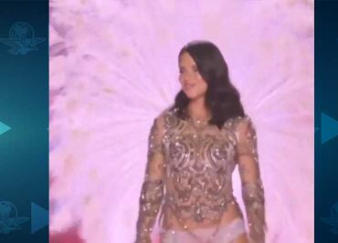 Así fue la última pasarela de Adriana Lima en Victoria's Secret