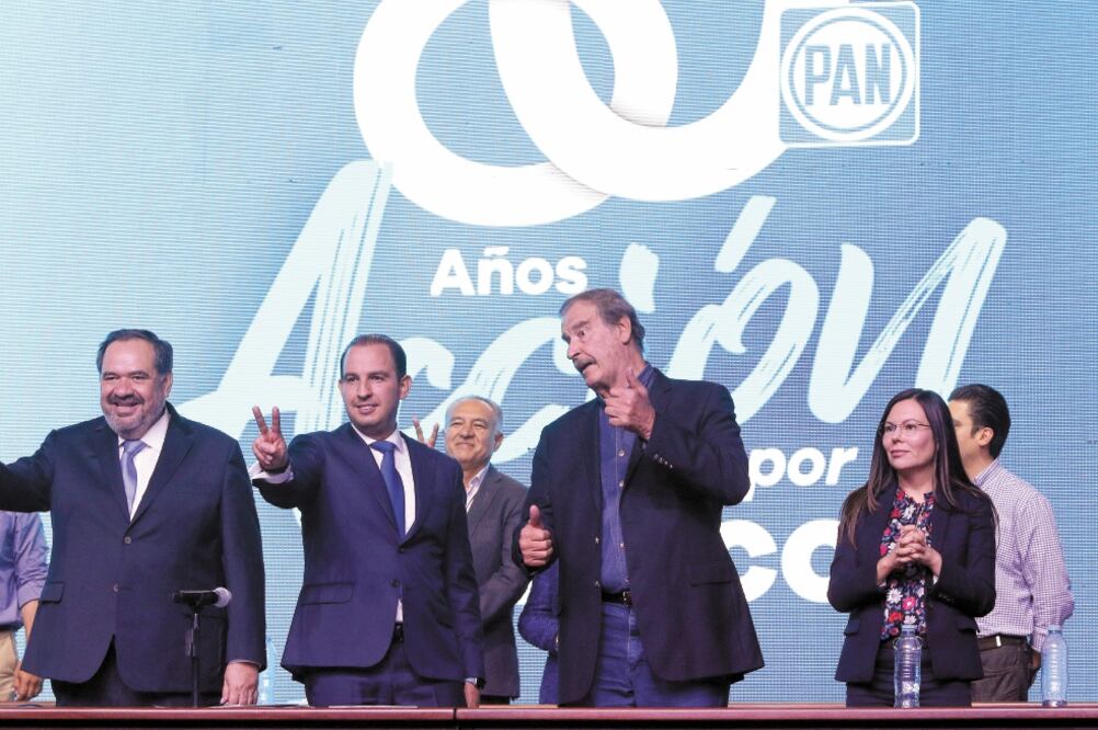 Vicente Fox dijo que Acción Nacional debe trabajar “hoy, hoy, hoy” pa ra salvar a México del “falso profeta”, Andrés Manuel López Obrador. FOTO: CARLOS MEJÍA. EL UNIVERSAL