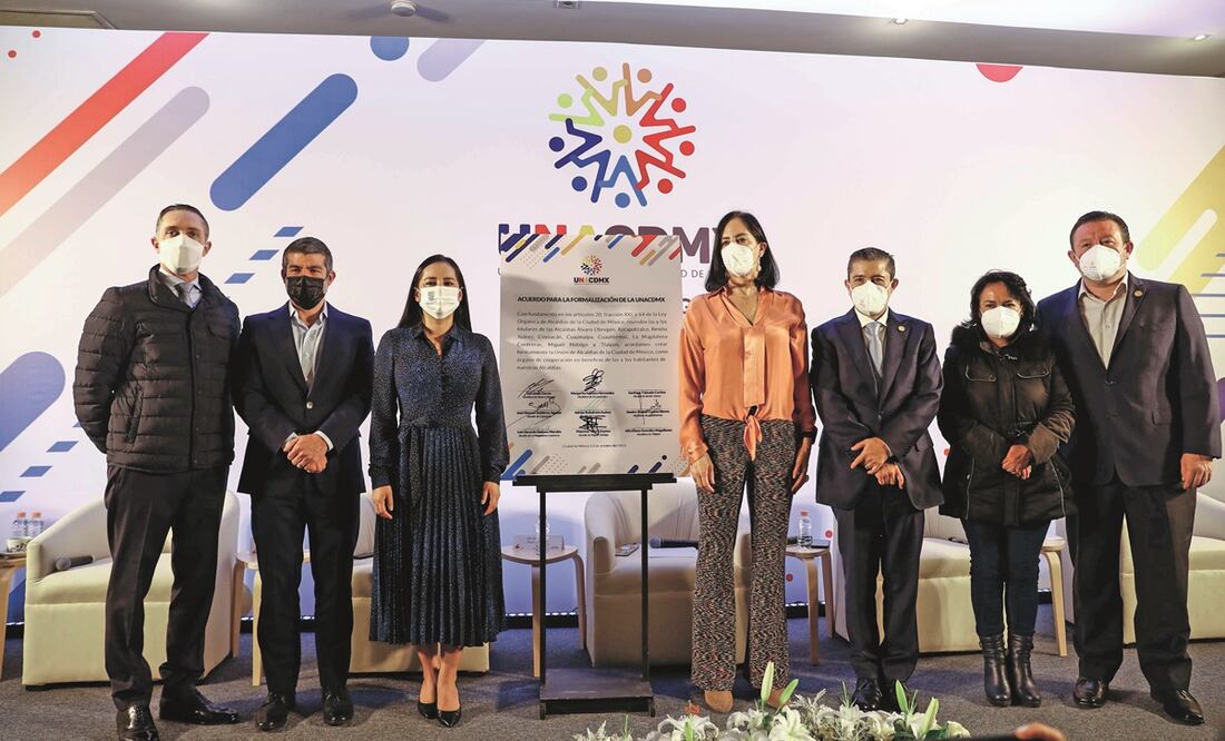 Alcaldes de la UNACDMX anunciaron que Giovani Gutiérrez asume la vocería de la unión. Foto: Diego Simón. EL UNIVERSAL