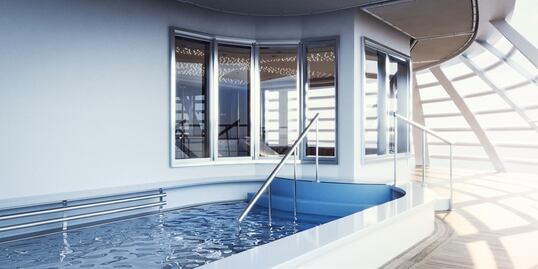 Botox y blanqueamiento de dientes en este barco de lujo