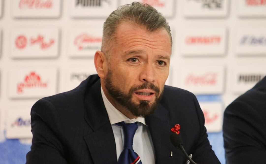 José Luis Higuera, ex director general de las Chivas. Foto: Imago 7