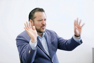 Senadores del PAN se reúnen para plenaria en privado