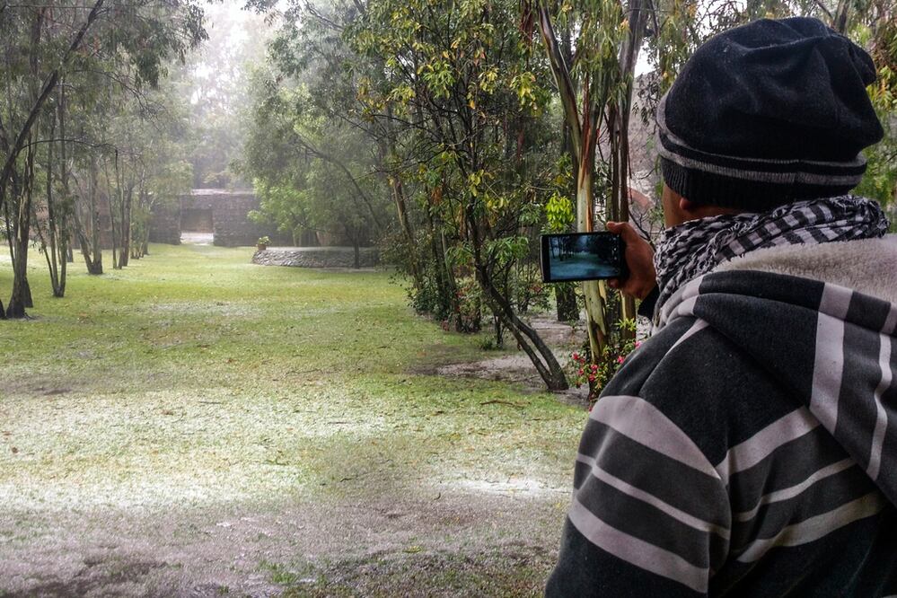 Se registró caída de aguanieve y lluvia en algunos lugares de la ciudad de León. Foto: Cuartoscuro.com
