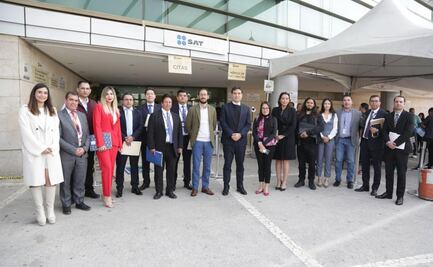 Jefe del SAT supervisa avances en simplificación de trámites para contribuyentes; visita oficinas en CDMX