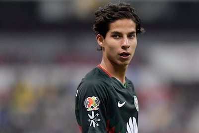 América rechazó oferta de la Roma por Diego Lainez 