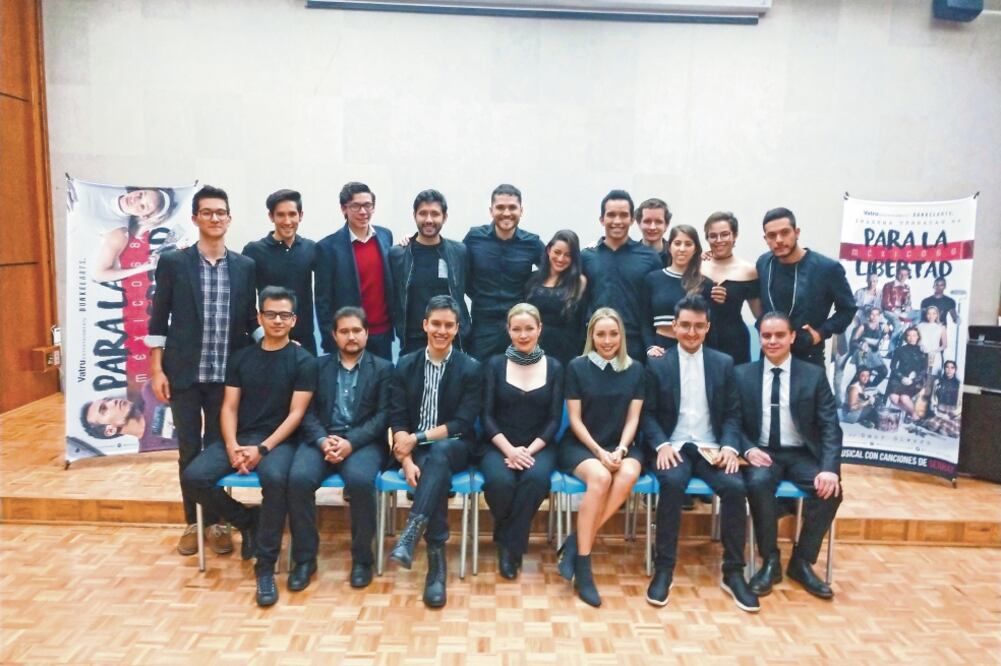 El equipo que dará vida a la historia se presentó ante la prensa. Foto/CORTESÍA