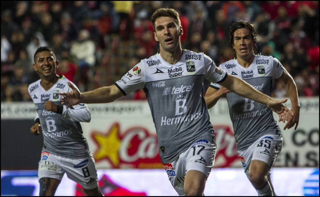 Mauro Boselli celebra el gol que le dio la ventaja a la Fiera en el global. Foto: Imago7