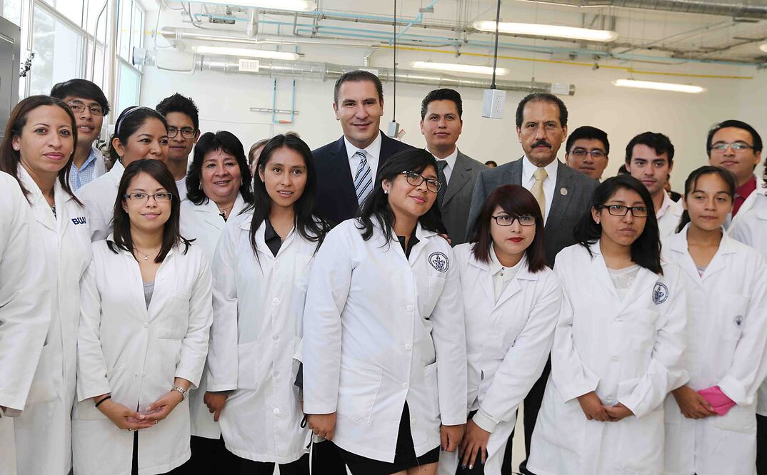 Inauguración del edificio multilaboratorios 6 de la Benemérita Universidad Autónoma de Puebla (Foto: Especial)
