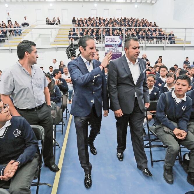 El gobernador Francisco Domínguez dijo que le ofreció certidumbre a los empresarios canadienses para realizar inversiones en el estado. ESPECIAL