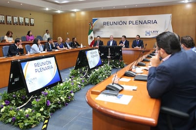 Inicia reunión plenaria de senadores del PAN