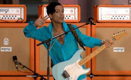 Contratos discográficos son como la esclavitud: Prince