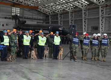 Rescatistas vuelven a México tras auxiliar a Guatemala