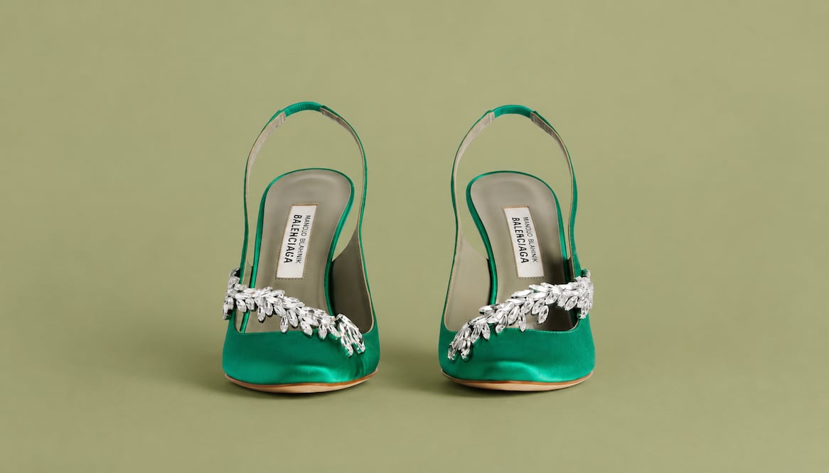 Esta colección de zapatos entre Balenciaga y Manolo Blahnik se ha vuelto tendencia entre gurús de la moda. Foto: Balenciaga