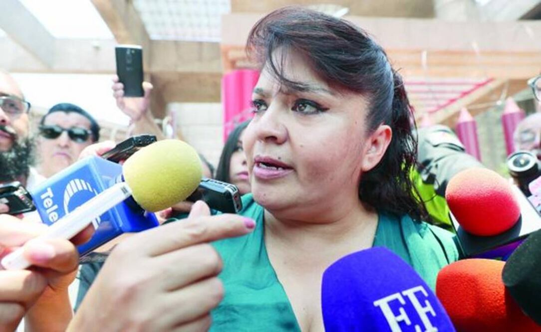 Mentirosa e incumplida. Nestora Salgado García mintió al INE, al que no informó que tenía doble nacionalidad, mexicana y estadounidense, lo que la hace inelegible (ARCHIVO ELUNIVERSAL)