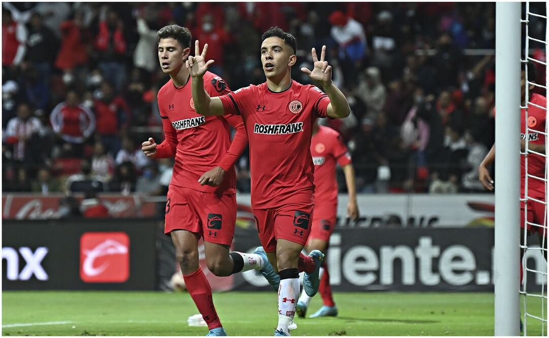 Toluca y Leo Fernández le hacen la "diablura" a Chivas y empatan en los últimos minutos / FOTO: IMAGO