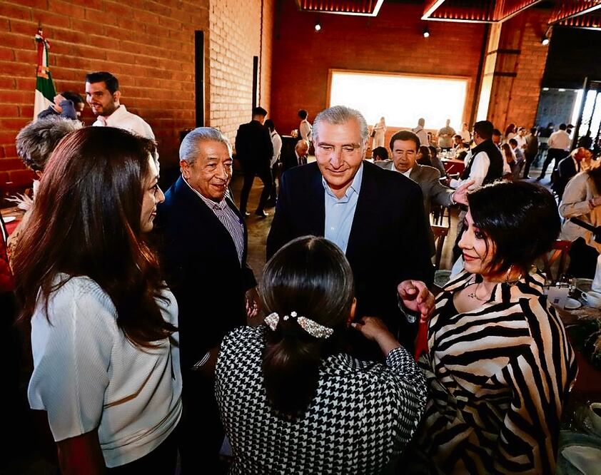 Adán Augusto López sostuvo un encuentro con la comunidad universitaria de la UAEH. Foto: Especial