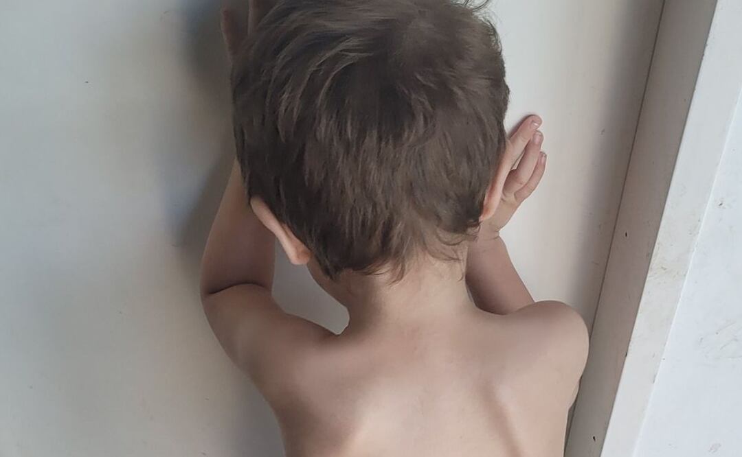 Su padre compartió la historia desde su cuenta de Twitter. Foto: Twitter @xzeekii