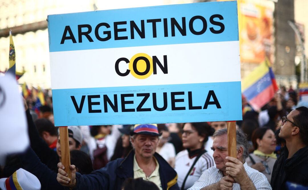 Manifestantes en Argentina, apoyan a Venezuela ante presunto fraude electoral Foto: AFP