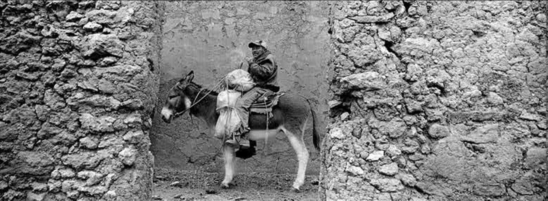 Eniac Martínez: Historias, camino y movimiento