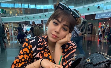 Danna Paola luce sus curvas en bikini 