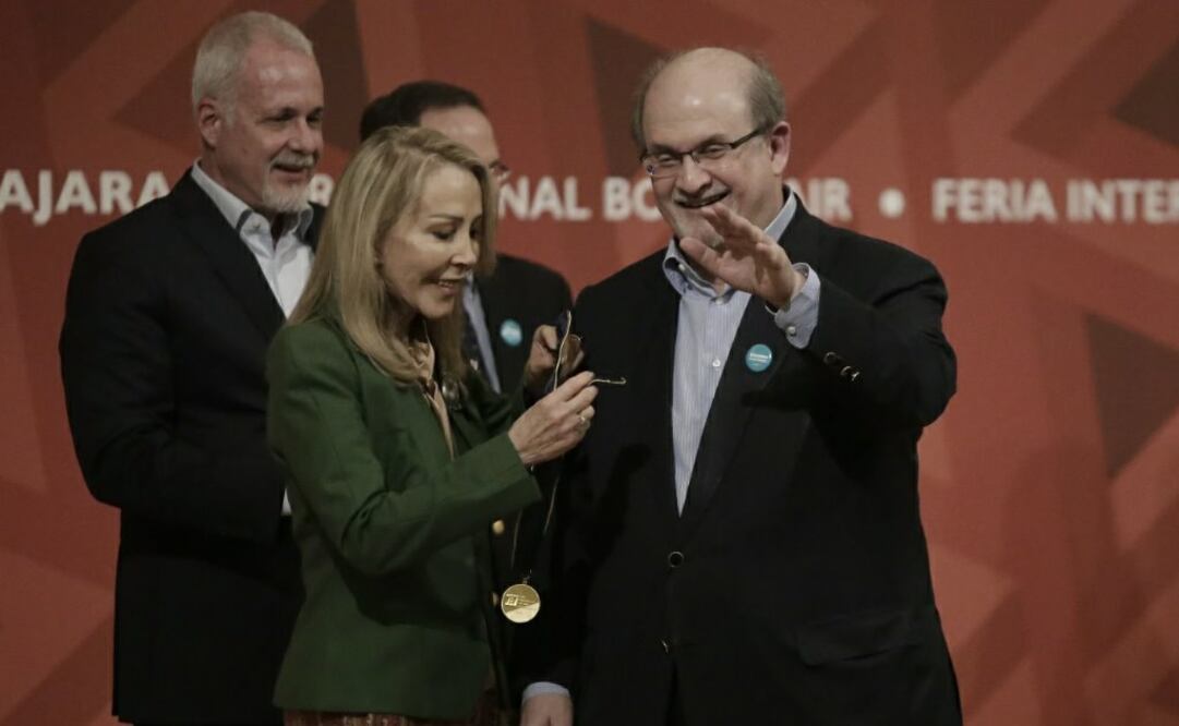 Salman Rushdie, autor de origen indio, fue el encargado de abrir el Salón Literario de la FIL Guadalajara 2015 Foto:Alejandra Leyva/ELUNIVERSAL