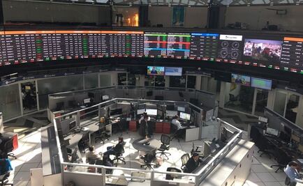 BMV gana 1.12%; el dólar cierra en $20.65