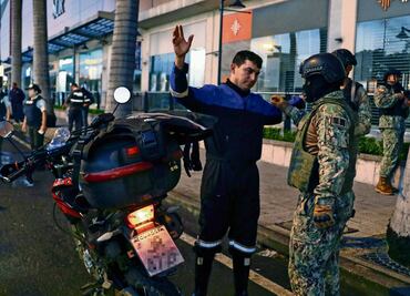 Presidente Lasso se tambalea, en medio de la violencia en Ecuador