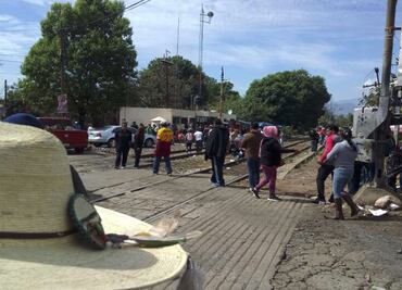 CNTE enfrenta 8 denuncias penales por ataques a vías del tren en Michoacán