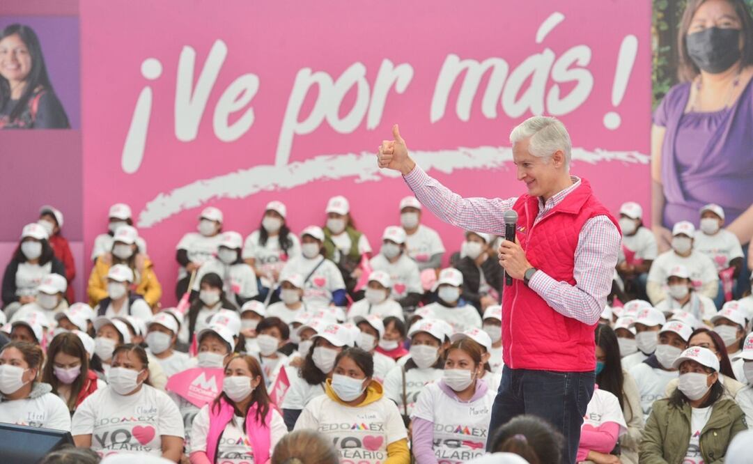 El gobernador enfatizó que esta es la primera vez que se reúnen a más mujeres de manera presencial y virtual. Foto: Especial 