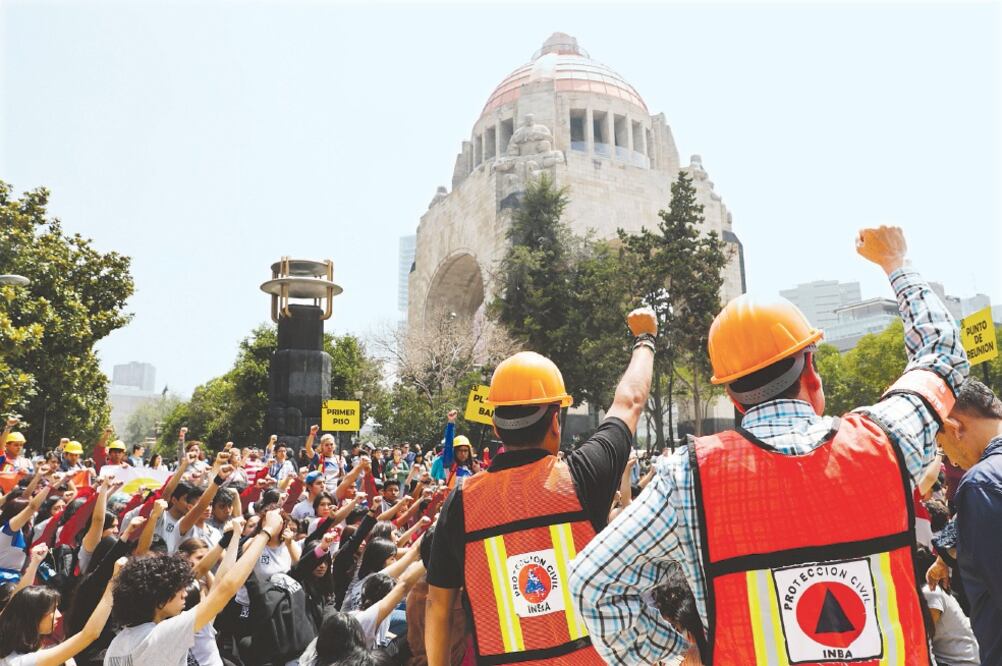 El sonido de la alerta sísmica se emitirá a través de 12 mil 139 altavoces de la Ciudad de México operados por el C5. Aquí el simulacro de 2018. Foto: ARCHIVO EL UNIVERSAL