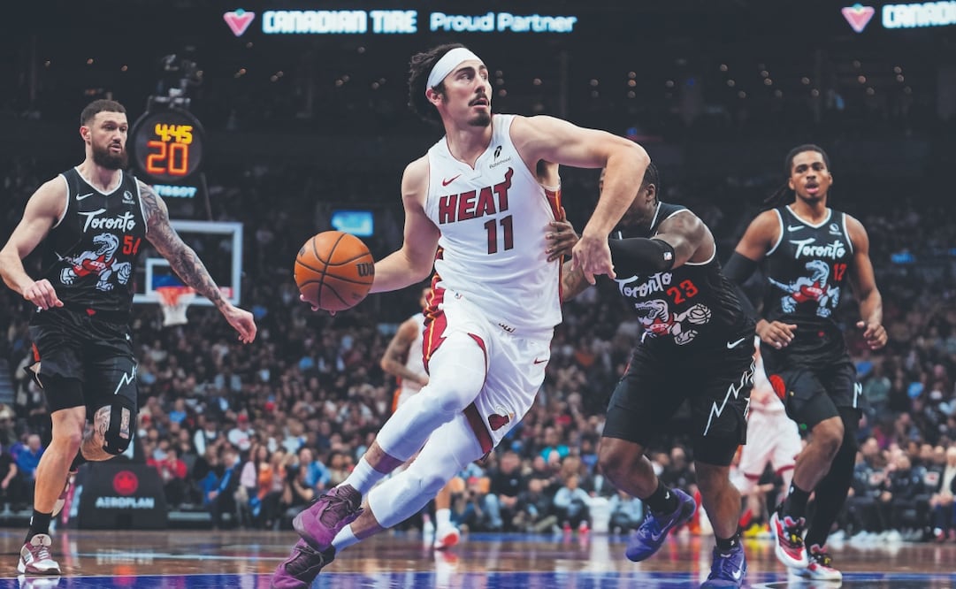 Jáquez disputa la distinción con dos colegas. Foto: Mark Blinch/ AFP