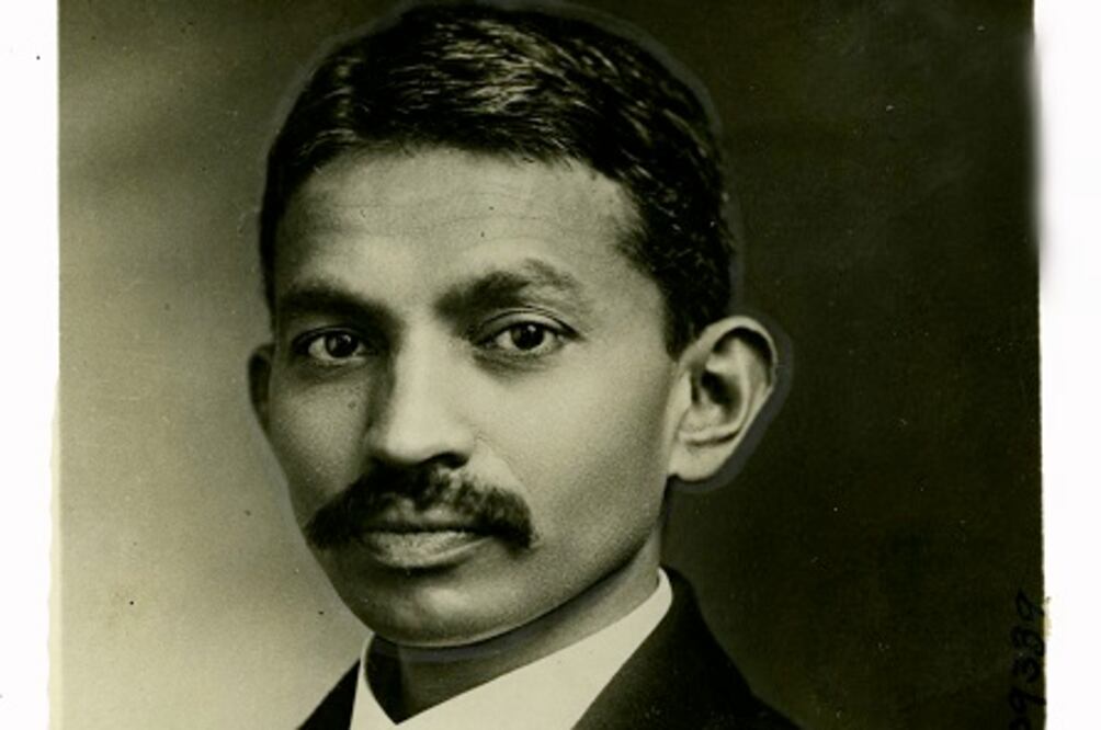 Mahatma Gandhi y Ricardo Palmerín, en un día como hoy