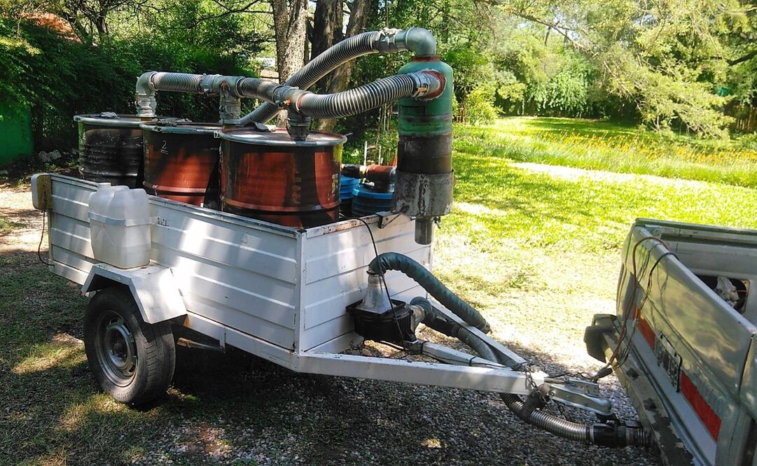 El auto que funciona con gasura ya recorrió de punta a punta la Argentina. Imagen: Facebook Auto a basura