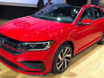 Volkswagen presenta el nuevo Jetta GLI 2019