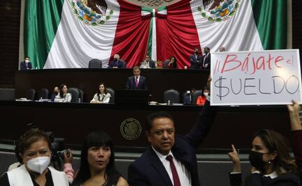 "¡Bájate el sueldo!": recibe Morena a Lorenzo Córdova en comparecencia ante diputados