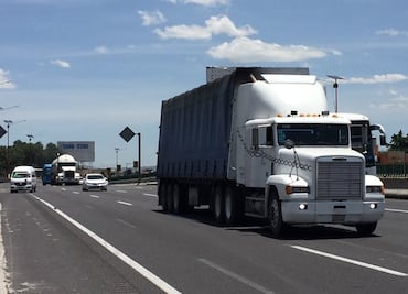 Exportaciones de vehículos pesados disminuyen 23% en febrero